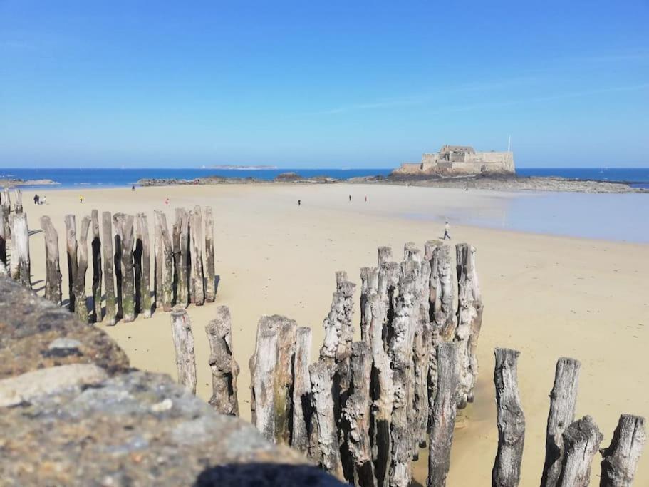 Dinard : Loft De 175 M² - A 150 M De La Plage Extérieur photo